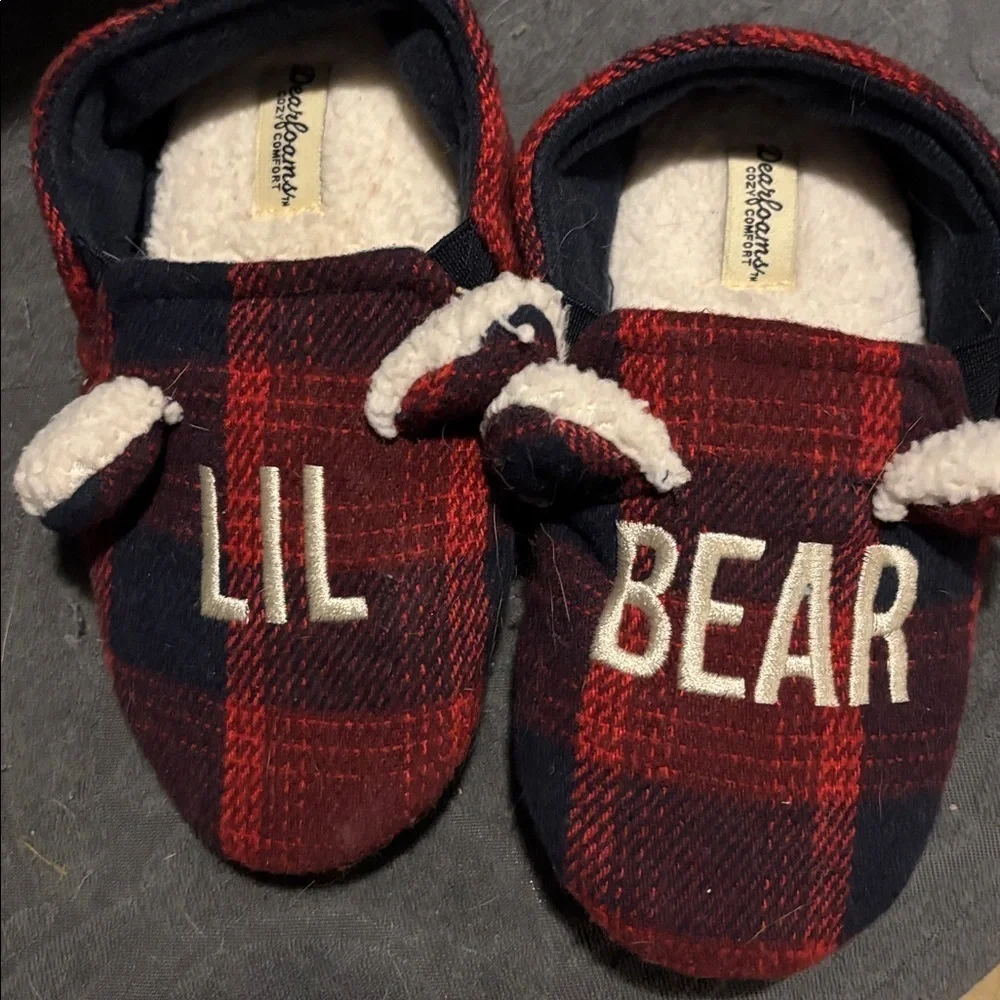 Dearfoams Red and Black Checkered Slippers